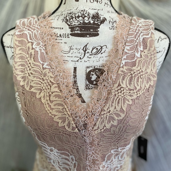 Lulu's Spring Summer White, Cream & Blush Lace V-neck Dress, Large, NWT - Picture 2 of 12